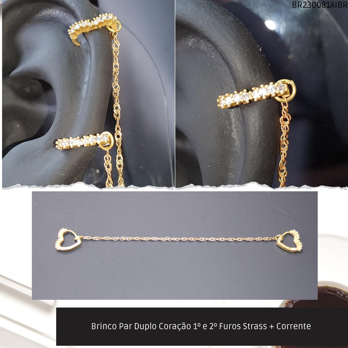 Brinco Par Duplo Coração 1º e 2º Furos Strass + Corrente   - Código.: BR230081AIBR  - Peso.: 3.7 gr