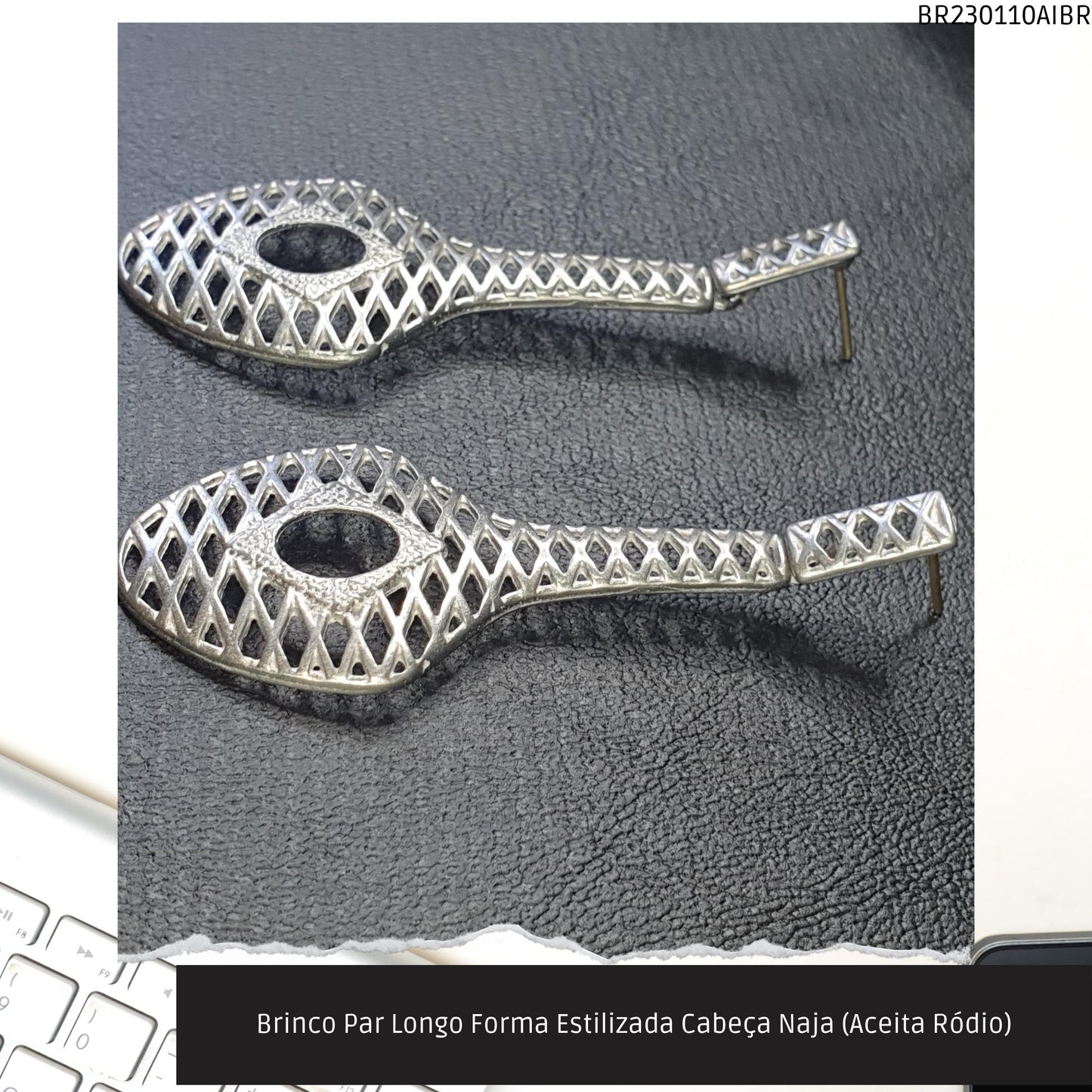 Brinco Par Longo Forma Estilizada Cabeça Naja (Aceita Ródio)  - Código.: BR230110AIBR  - Peso.: 6.4 gr