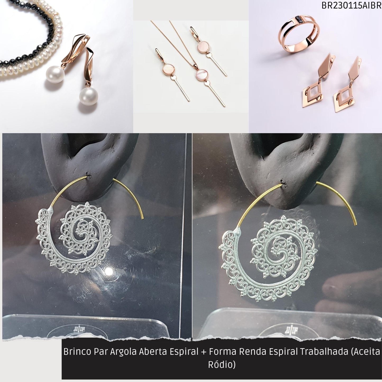 Brinco Par Argola Aberta Espiral + Forma Renda Trabalhada (Aceita Ródio)  - Código.: BR230115AIBR  - Peso.: 8.1 gr