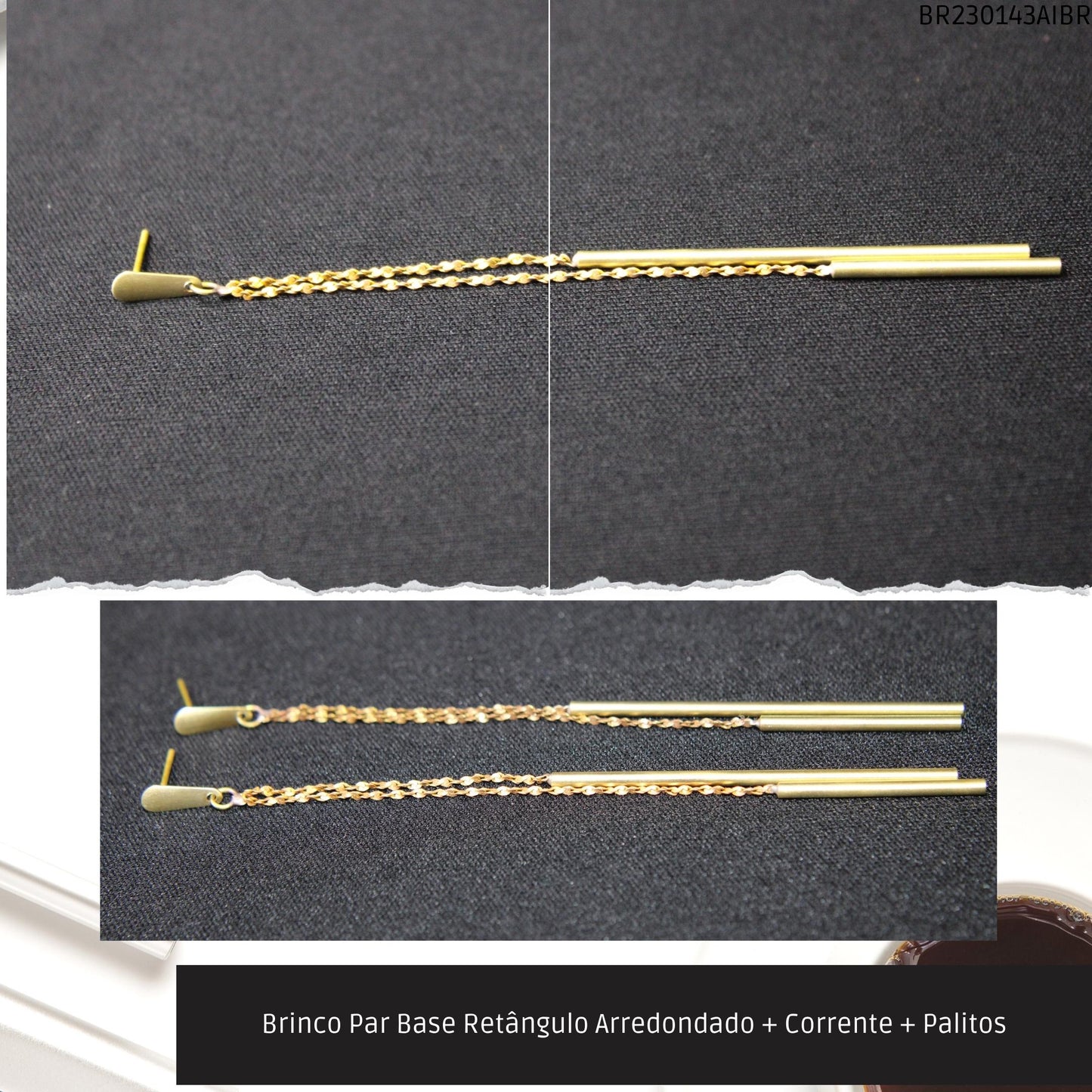 Brinco Par Base Retângulo Arredondado + Corrente + Palitos  - Código.: BR230143AIBR  - Peso.: 5.0 gr