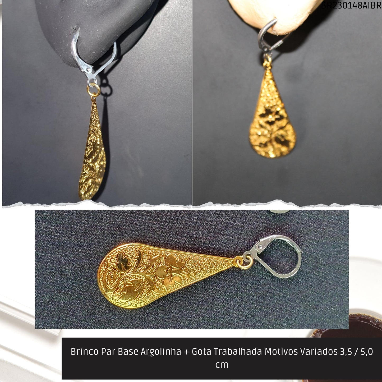Brinco Par Base Argolinha + Gota Trabalhada Motivos Variados 3.5 / 5.0 cm  - Código.: BR230148AIBR  - Peso.: 2.2 gr