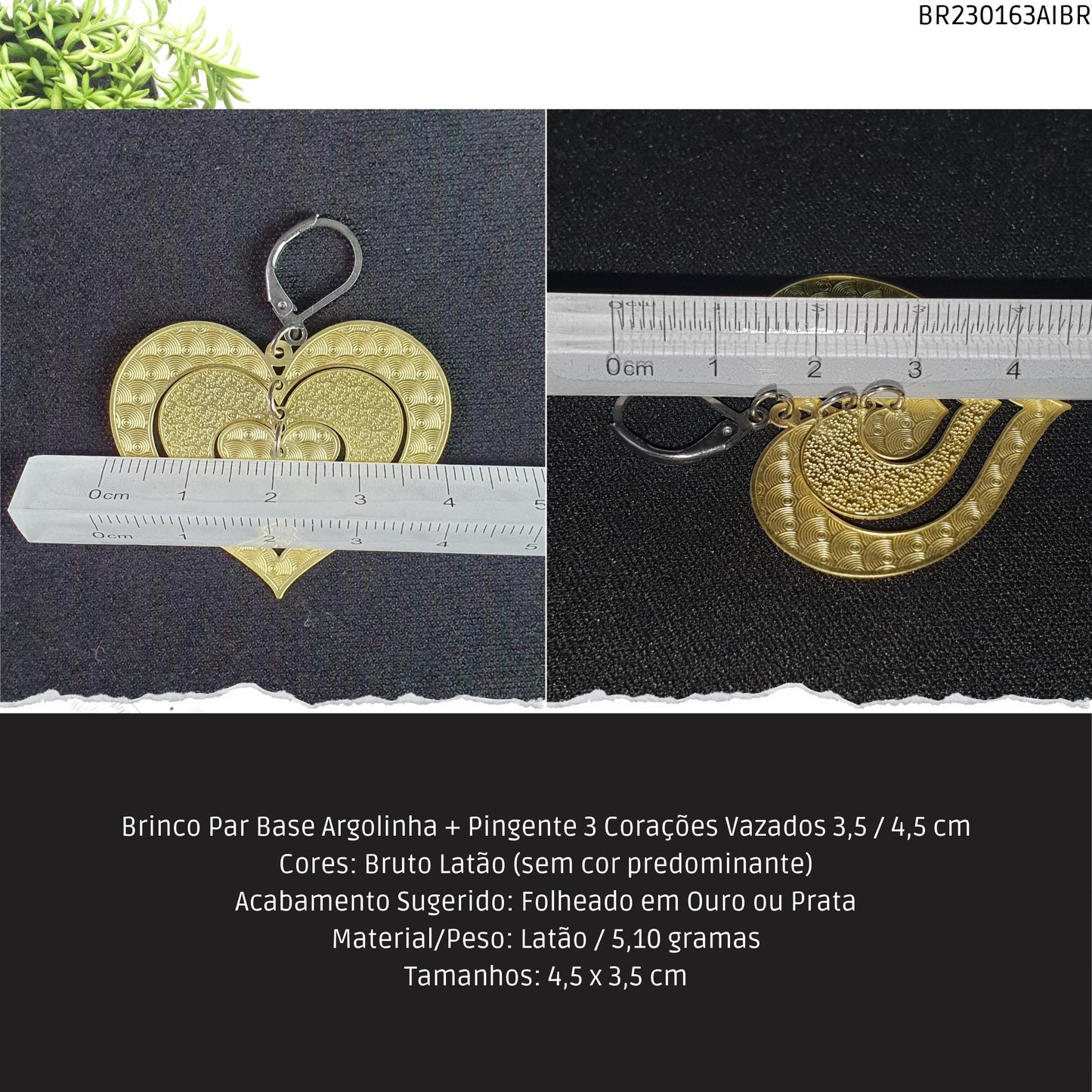 Brinco Par Base Argolinha + Pingente 3 Corações Vazados 3.5 / 4.5 cm  - Código.: BR230163AIBR  - Peso.: 5.1 gr