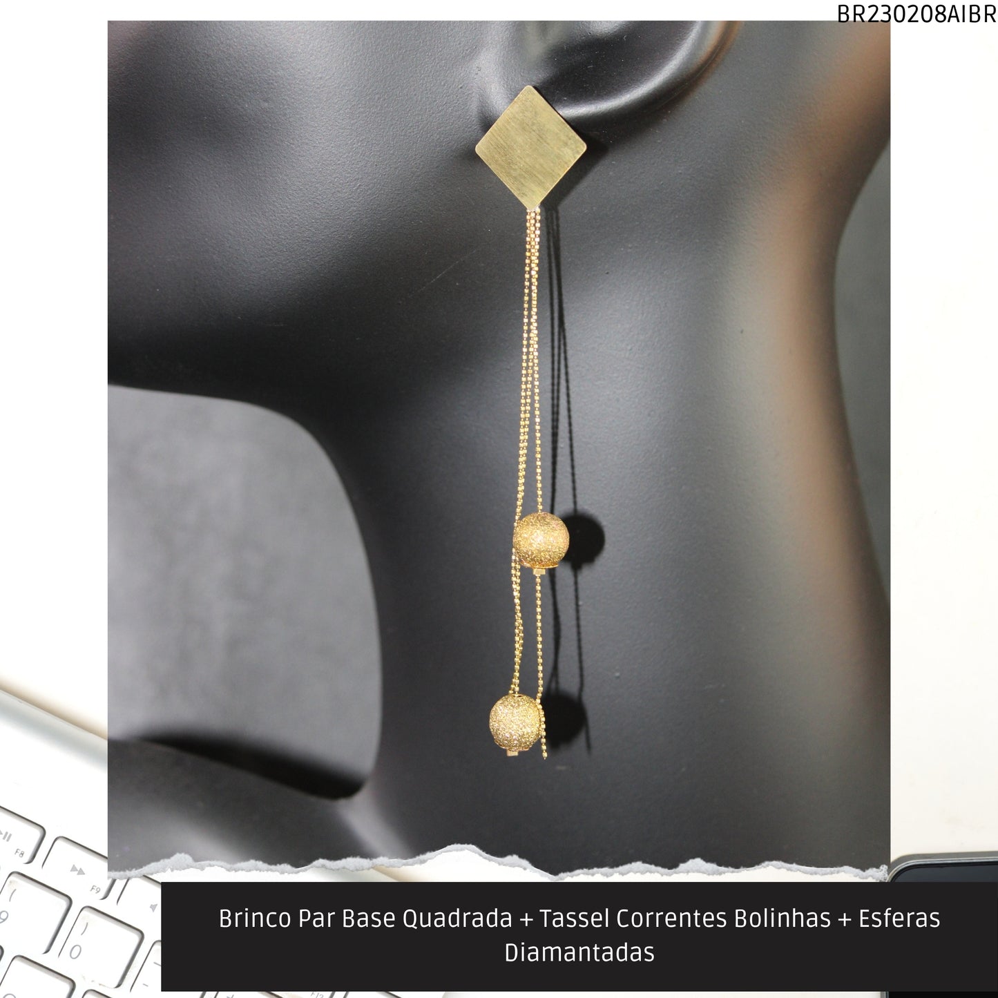 Brinco Par Base Quadrada + Tassel Correntes Bolinhas + Esferas Diamantadas  - Código.: BR230208AIBR  - Peso.: 5.5 gr