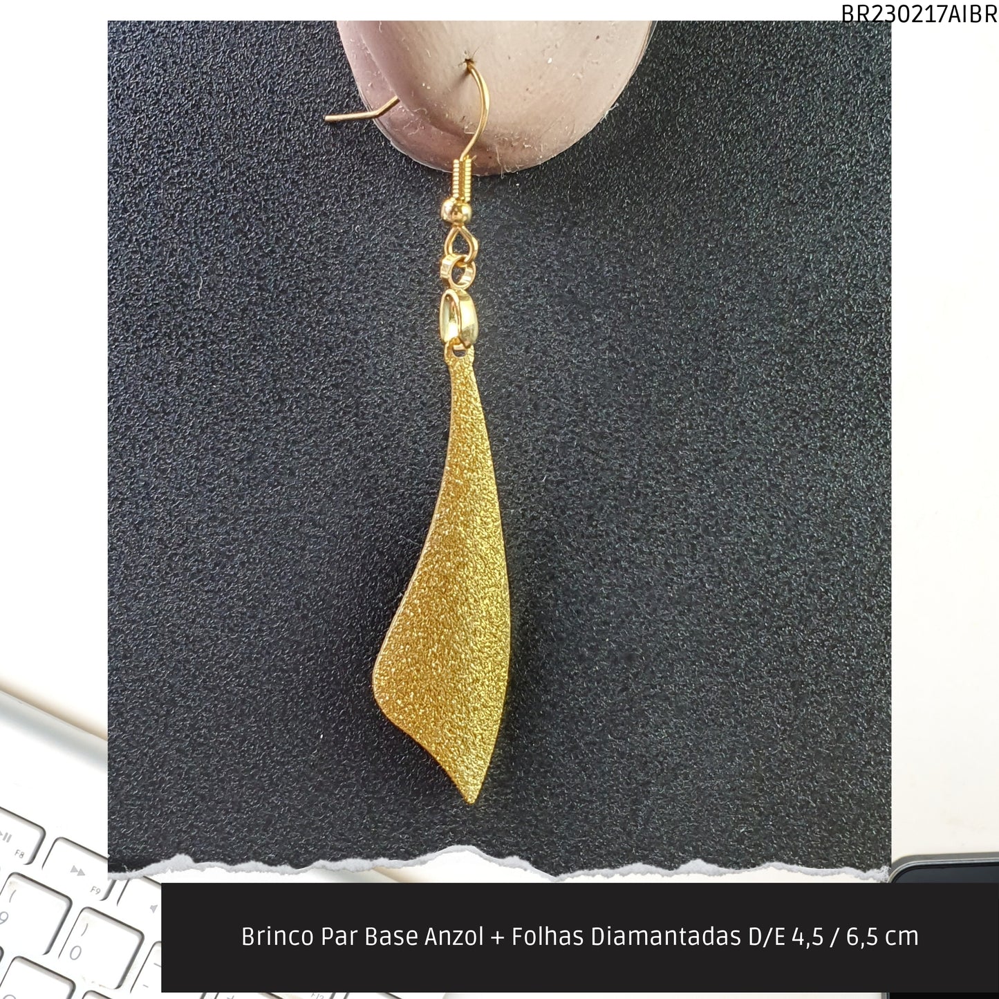 Brinco Par Base Anzol + Folhas Diamantadas D/E 4.5 / 6.5 cm   - Código.: BR230217AIBR  - Peso.: 3.8 gr