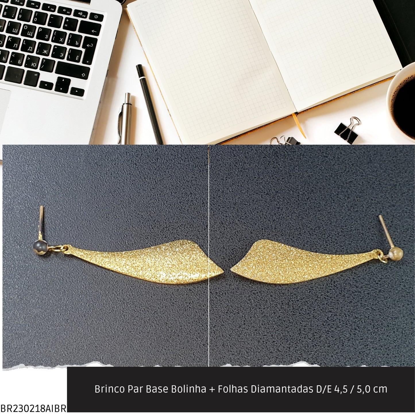 Brinco Par Base Bolinha + Folhas Diamantadas D/E 4.5 / 5.0 cm   - Código.: BR230218AIBR  - Peso.: 3.8 gr