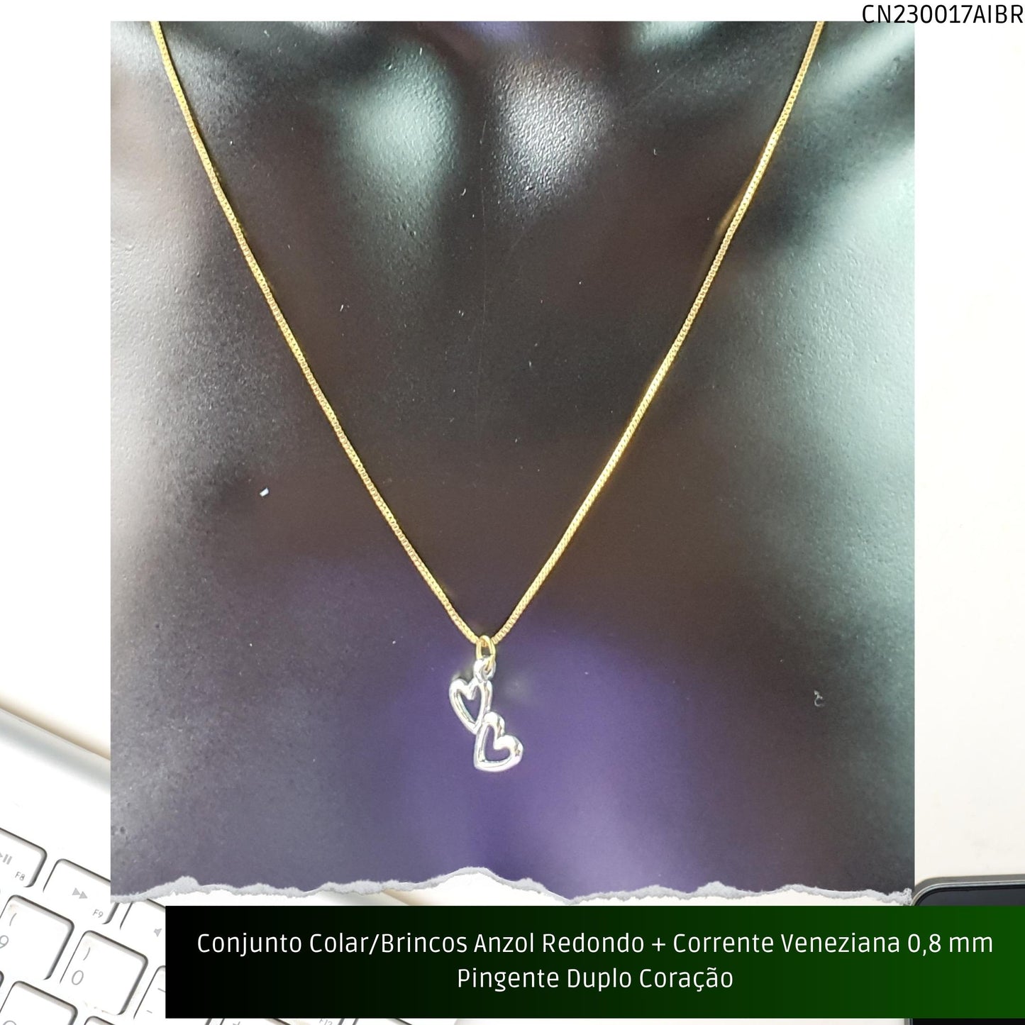 Conjunto Colar/Brincos Anzol Redondo + Corrente Veneziana 0.8 mm Pingente Duplo Coração  - Código.: CN230017AIBR  - Peso.: 5.0 gr