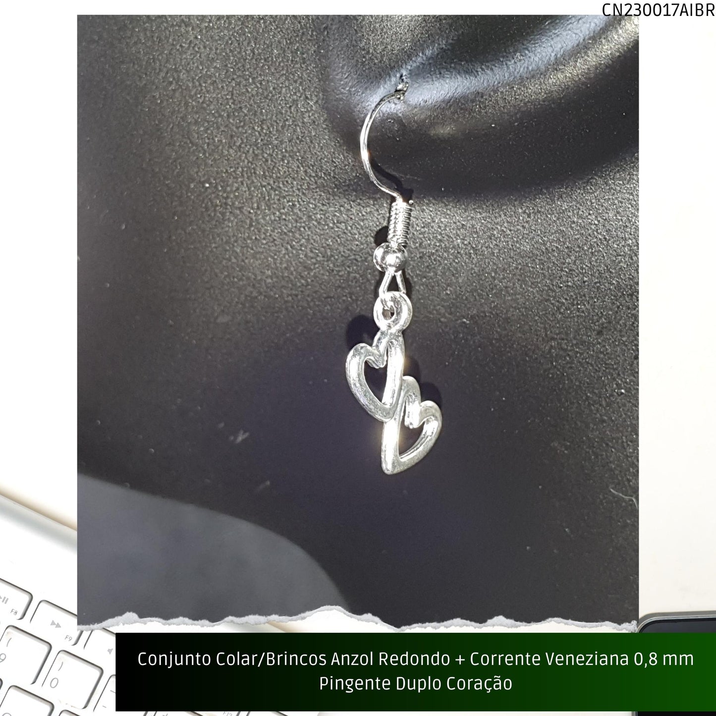 Conjunto Colar/Brincos Anzol Redondo + Corrente Veneziana 0.8 mm Pingente Duplo Coração  - Código.: CN230017AIBR  - Peso.: 5.0 gr