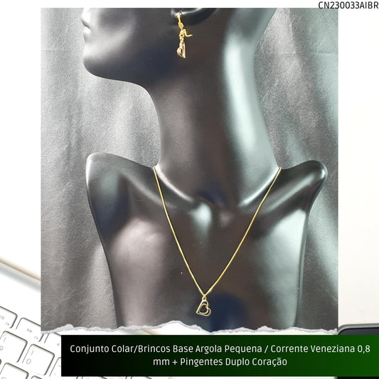 Conjunto Colar/Brincos Base Argola Pequena / Corrente Veneziana 0.8 mm + Pingentes Duplo Coração  - Código.: CN230033AIBR  - Peso.: 5.6 gr