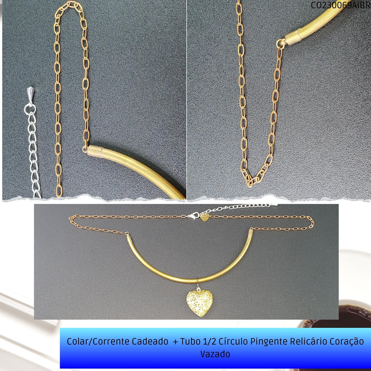 Colar/Corrente Cadeado  + Tubo 1/2 Círculo Pingente Relicário Coração Vazado  - Código.: CO230069AIBR  - Peso.: 13.8 gr