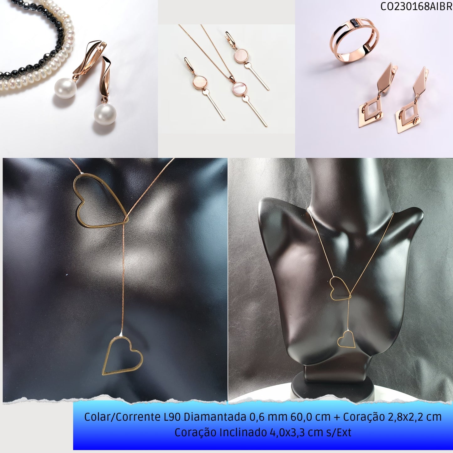 Colar/Corrente L90 Diamantada 0.6 mm 60.0 cm + Coração 2.8x2.2 cm Coração Inclinado 4.0x3.3 cm s/Ext  - Código.: CO230168AIBR  - Peso.: 5.1 gr