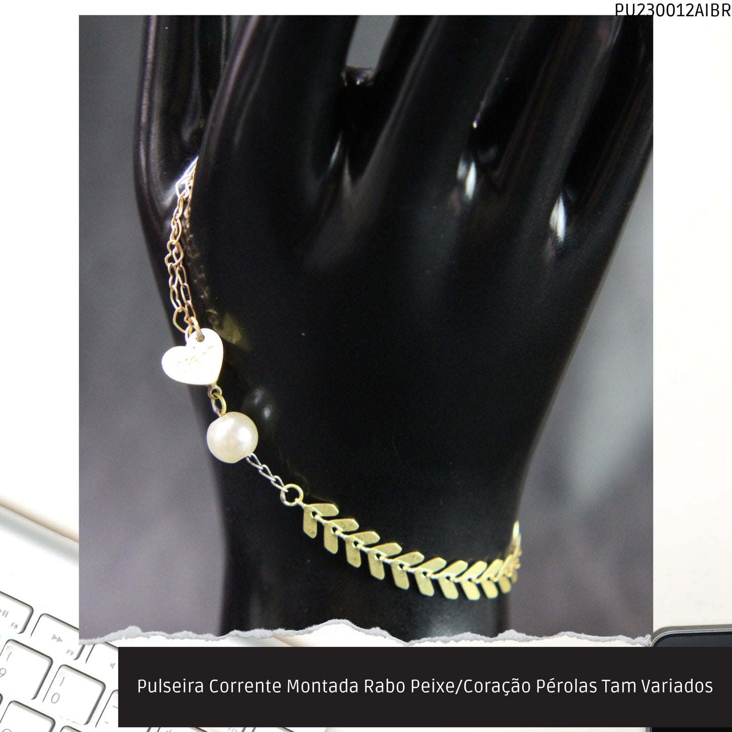 Pulseira Corrente Montada Rabo Peixe/Coração Pérolas Tam Variados  - Código.: PU230012AIBR  - Peso.: 3.6 gr