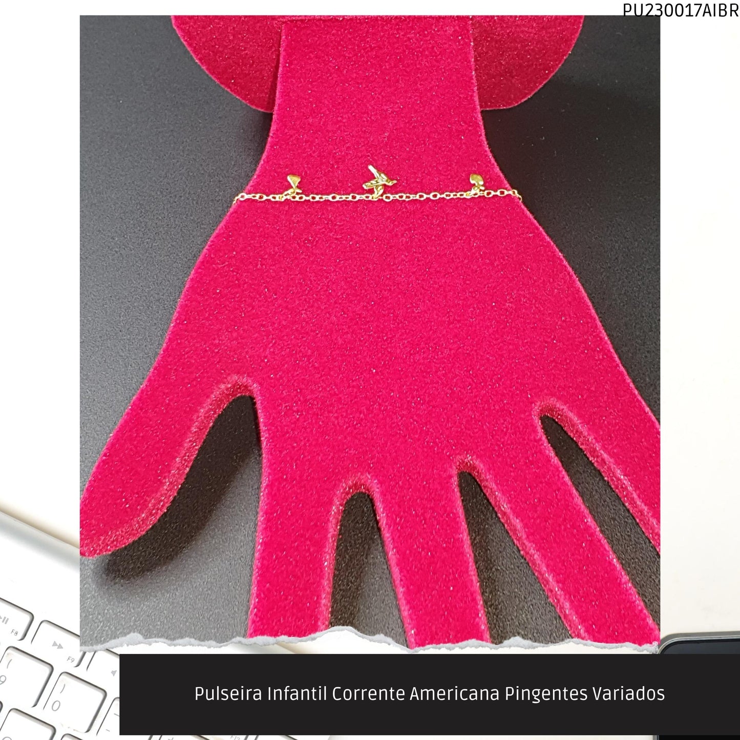 Pulseira Infantil Corrente Americana Pingentes Variados  - Código.: PU230017AIBR  - Peso.: 0.9 gr