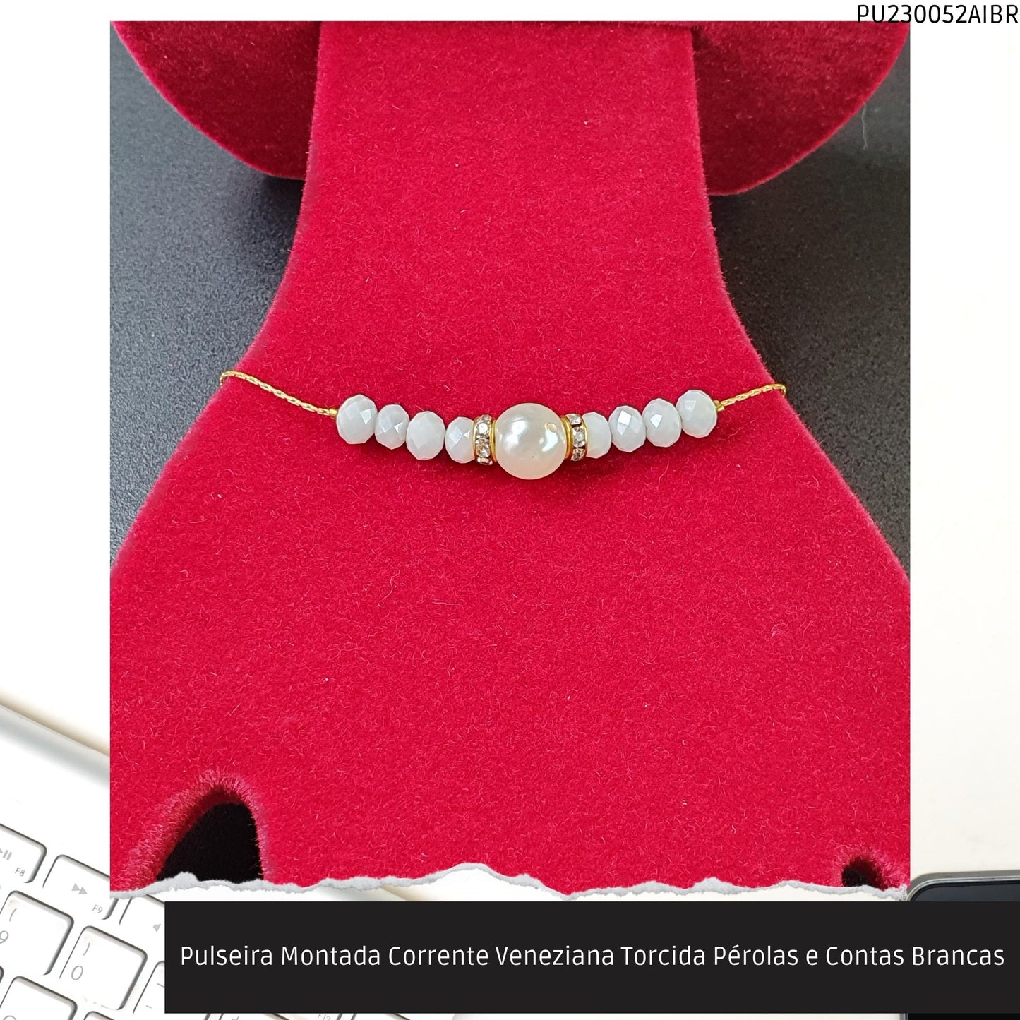 Pulseira Montada Corrente Veneziana Torcida Pérolas e Contas Brancas  - Código.: PU230052AIBR  - Peso.: 3.7 gr