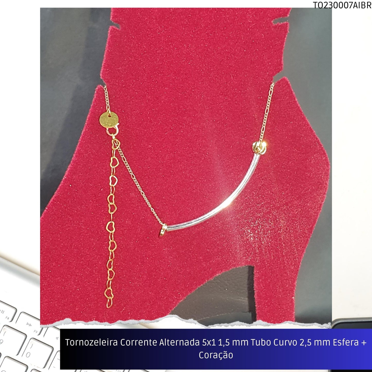 Tornozeleira Corrente Alternada 5x1 1.5 mm Tubo Curvo 2.5 mm Esfera + Coração  - Código.: TO230007AIBR  - Peso.: 2.8 gr